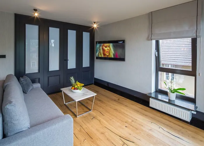 Apartment Bella - Victoria By Oneapartments *